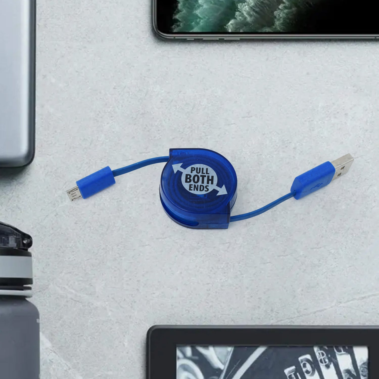7400 Retractable Usb Charge widely used for charging various types of smartphones and technical devices present in all kind of places etc. 7400 Retractable Usb Charge widely used for charging various types of smartphones and technical devices present in all kind of places etc.